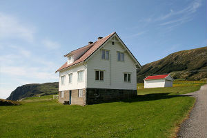 EM LOCAIS ISOLADOS - SISTEMAS OFF-GRID